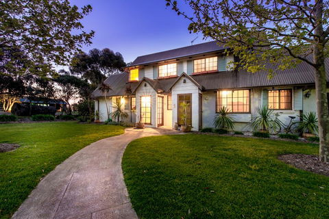 Sienna Lodge - Accommodation Port Macquarie 0