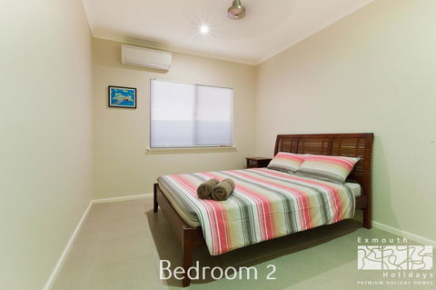 3 Kestrel Place - Accommodation Port Macquarie 11