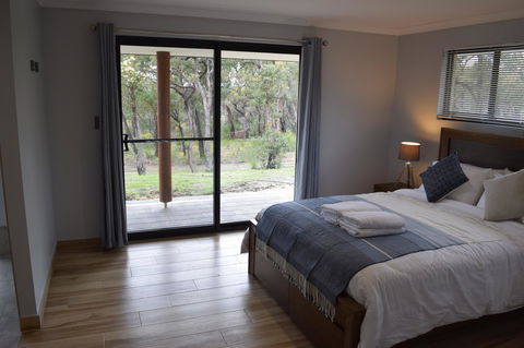 Eagle Bay House - Accommodation Port Macquarie 26