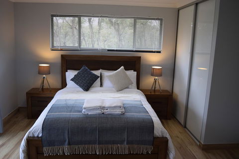 Eagle Bay House - Accommodation Port Macquarie 11