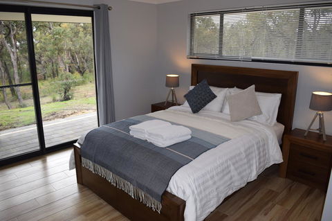 Eagle Bay House - Accommodation Port Macquarie 0