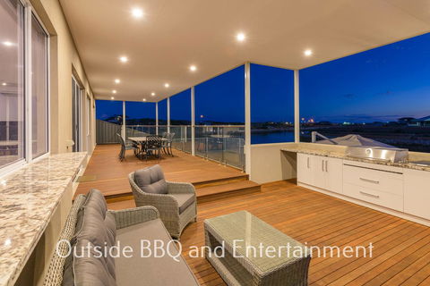 32 Corella Court - Accommodation Port Macquarie 19