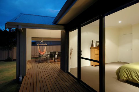 THE SANCTUARY LUXURY HOLIDAY HOME - Accommodation Port Macquarie 26