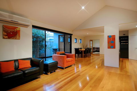 THE SANCTUARY LUXURY HOLIDAY HOME - Accommodation Port Macquarie 15