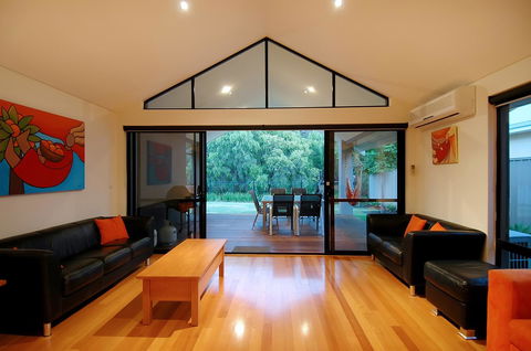 THE SANCTUARY LUXURY HOLIDAY HOME - Accommodation Port Macquarie 16