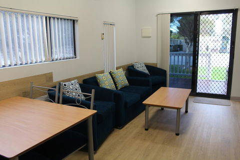 Mandurah Ocean Marina Chalets - Accommodation Port Macquarie 30