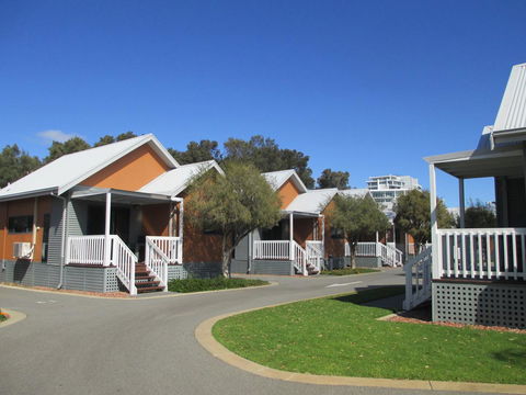 Mandurah Ocean Marina Chalets - Accommodation Port Macquarie 37