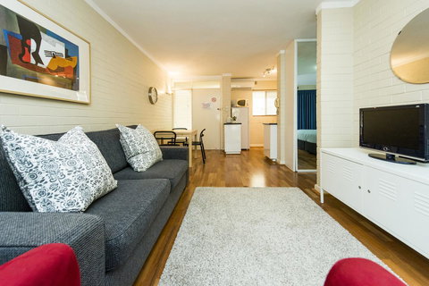 Rosalie 13 - Accommodation Port Macquarie 7