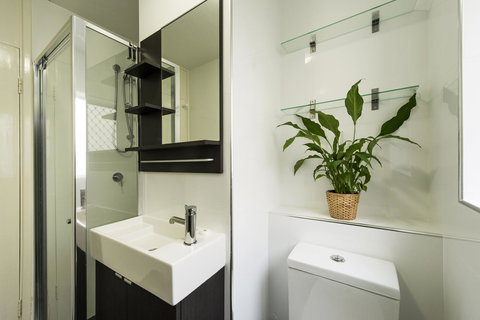 Rosalie 13 - Accommodation Port Macquarie 13