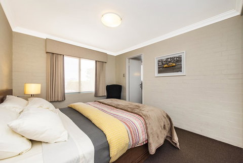 Subiaco Village 18 - Accommodation Port Macquarie 11