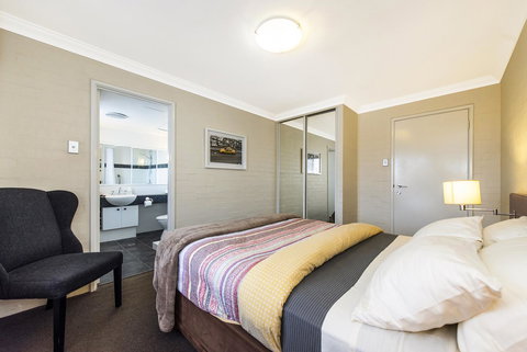 Subiaco Village 18 - Accommodation Port Macquarie 13