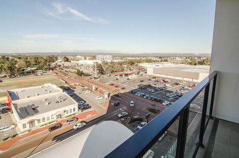 Boutique Carousel Apartment - Accommodation Port Macquarie 11