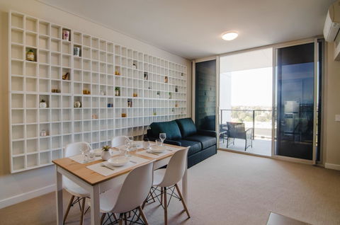 Boutique Carousel Apartment - Accommodation Port Macquarie 12