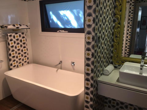 Rowley House - Accommodation Port Macquarie 14