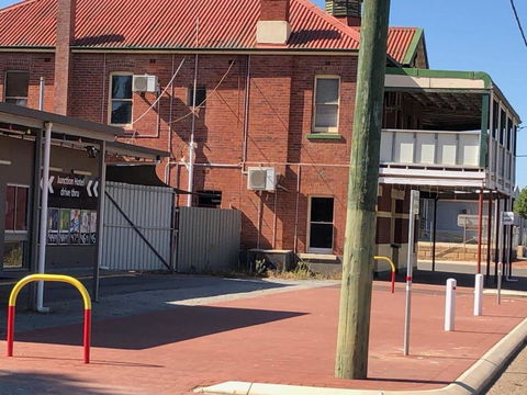 Junction Hotel Moora - Accommodation Port Macquarie 4