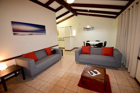 Wildsights Villas - Accommodation Port Macquarie 2
