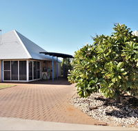 Osprey Holiday Village Unit 113/2 Bedroom - Cosy apartment ideal for small family - Accommodation Port Macquarie