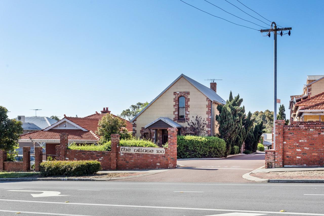 Beaconsfield WA Accommodation Port Macquarie