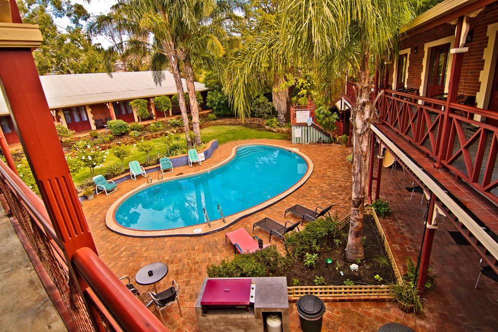 Mount Richon WA Accommodation Port Macquarie