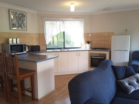 Cosy Corner Chalets - Accommodation Port Macquarie 5