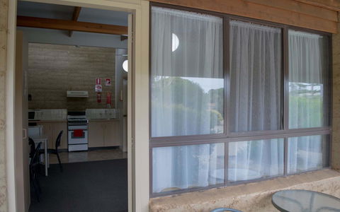 Hopetoun Motel & Chalet Village - Accommodation Port Macquarie 22