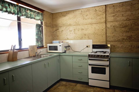 Hopetoun Motel & Chalet Village - Accommodation Port Macquarie 42