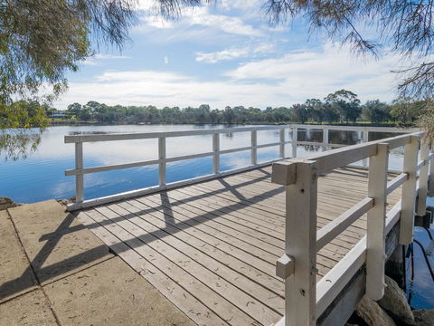 Ascot On Swan Bed & Breakfast - Accommodation Port Macquarie 13