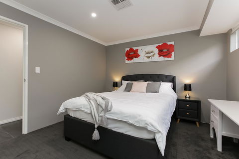 Perth Comfy Stays - Accommodation Port Macquarie 29