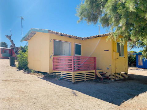 Shark Bay Cottages - Accommodation Port Macquarie 42