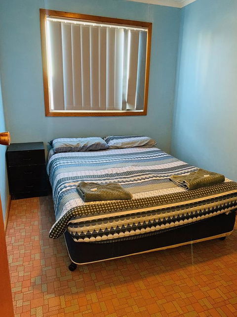Shark Bay Cottages - Accommodation Port Macquarie 6