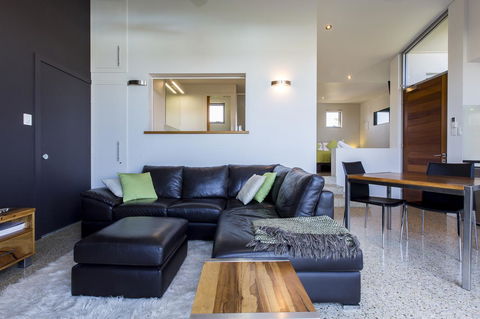 Aquatic Visions - Accommodation Port Macquarie 8