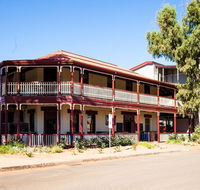 Beadon Bay Hotel - Accommodation Port Macquarie