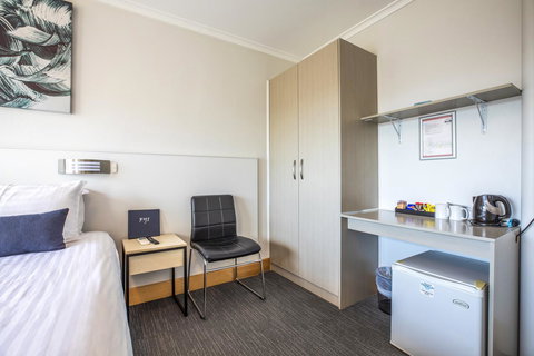 Nightcap At Carlyle Hotel - Accommodation Port Macquarie 1