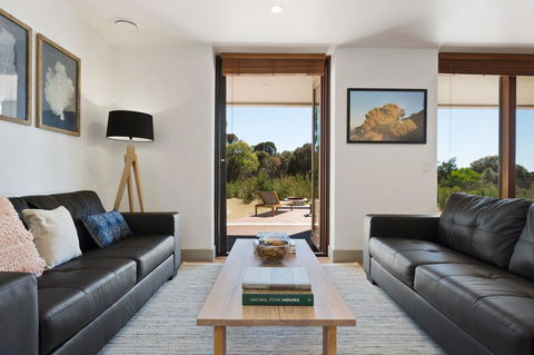 Tamar Solar Home - Accommodation Port Macquarie 1