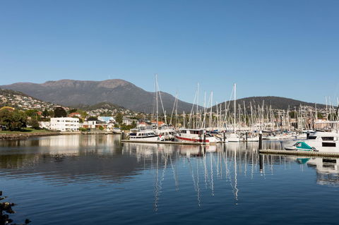 Wrest Point - Accommodation Port Macquarie 12