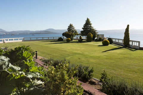 Wrest Point - Accommodation Port Macquarie 17