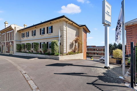 Coach House Launceston - Accommodation Port Macquarie 0