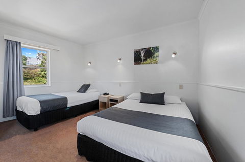 Coach House Launceston - Accommodation Port Macquarie 10