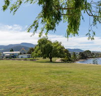 Riverfront Motel  Villas - Accommodation Port Macquarie