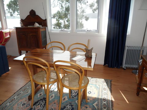 Anchorage Waterfront Retreat - Accommodation Port Macquarie 7