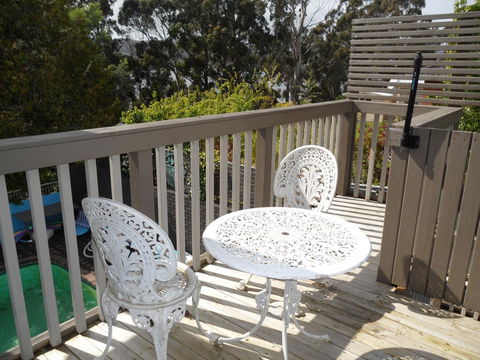 Anchorage Waterfront Retreat - Accommodation Port Macquarie 20