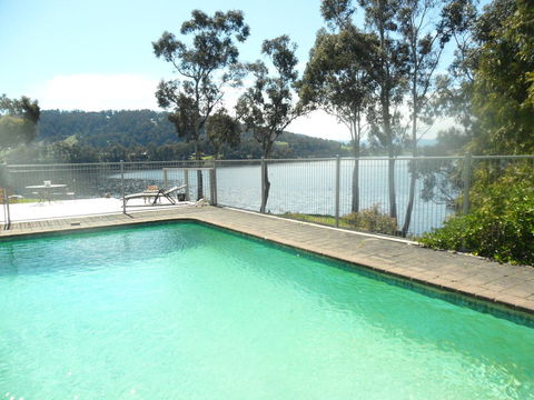 Anchorage Waterfront Retreat - Accommodation Port Macquarie 23