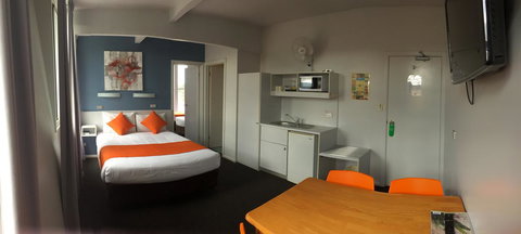 Waterfront Lodge Motel - Accommodation Port Macquarie 35