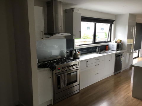 Georges Bay Apartments - Accommodation Port Macquarie 13