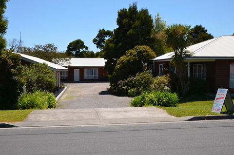 Castaway Holiday Apartments - Accommodation Port Macquarie 24