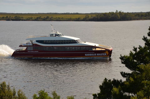Castaway Holiday Apartments - Accommodation Port Macquarie 8