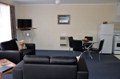 Castaway Holiday Apartments - Accommodation Port Macquarie 21