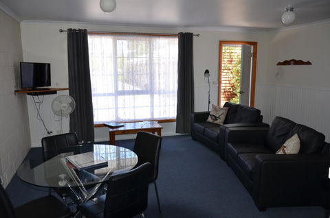 Castaway Holiday Apartments - Accommodation Port Macquarie 27