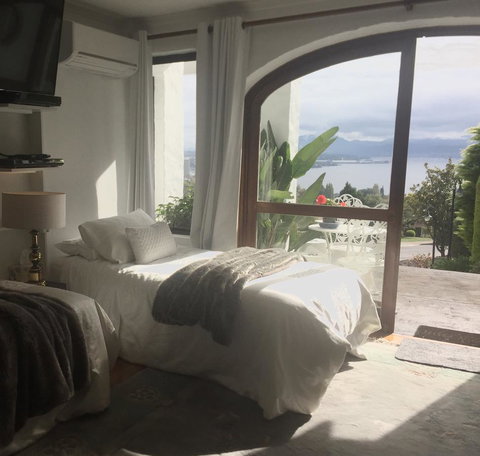Million Dollar Views - Accommodation Port Macquarie 31