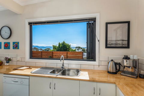 The Sandy Sister - Accommodation Port Macquarie 0